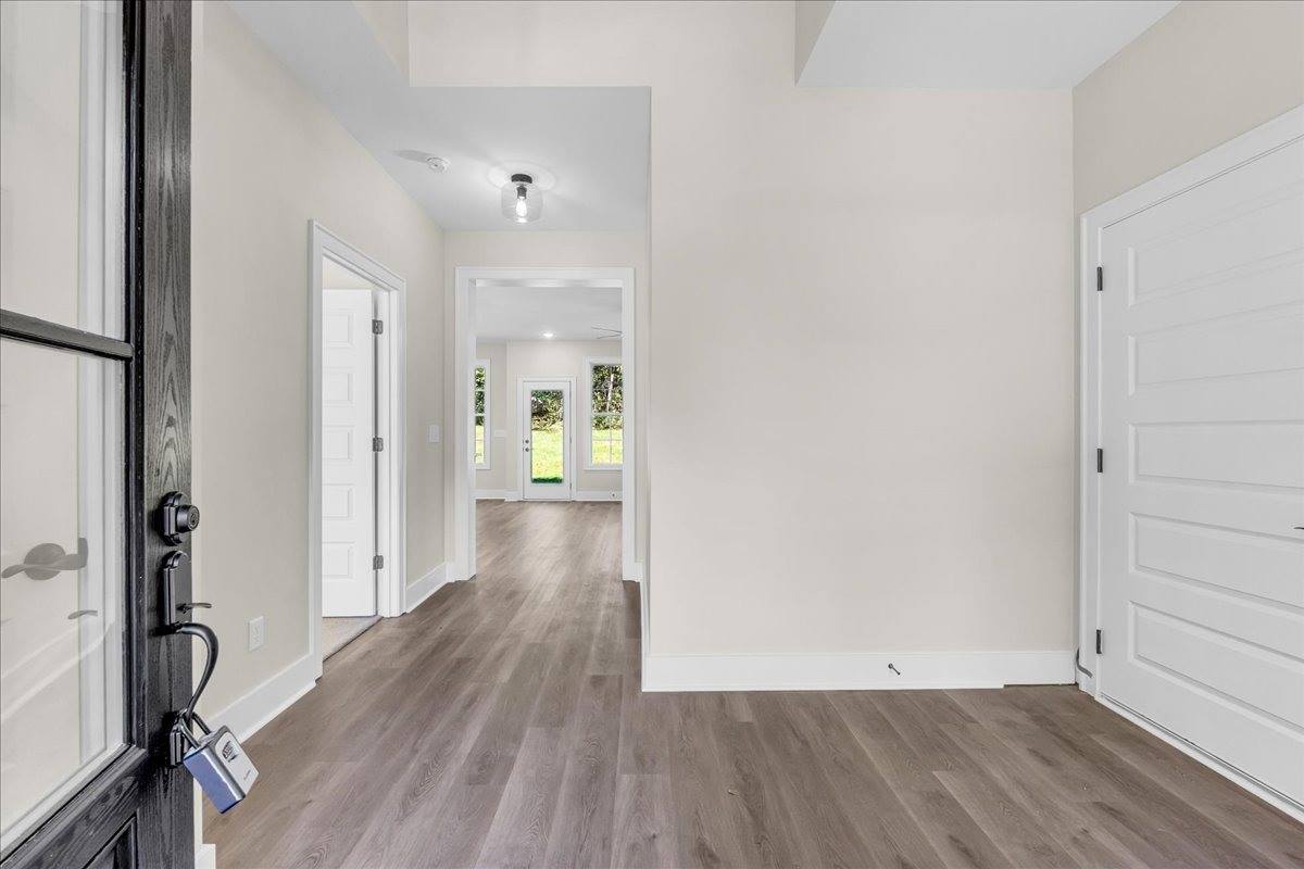 470 Sherwood Dr, McMinnville, TN 37110