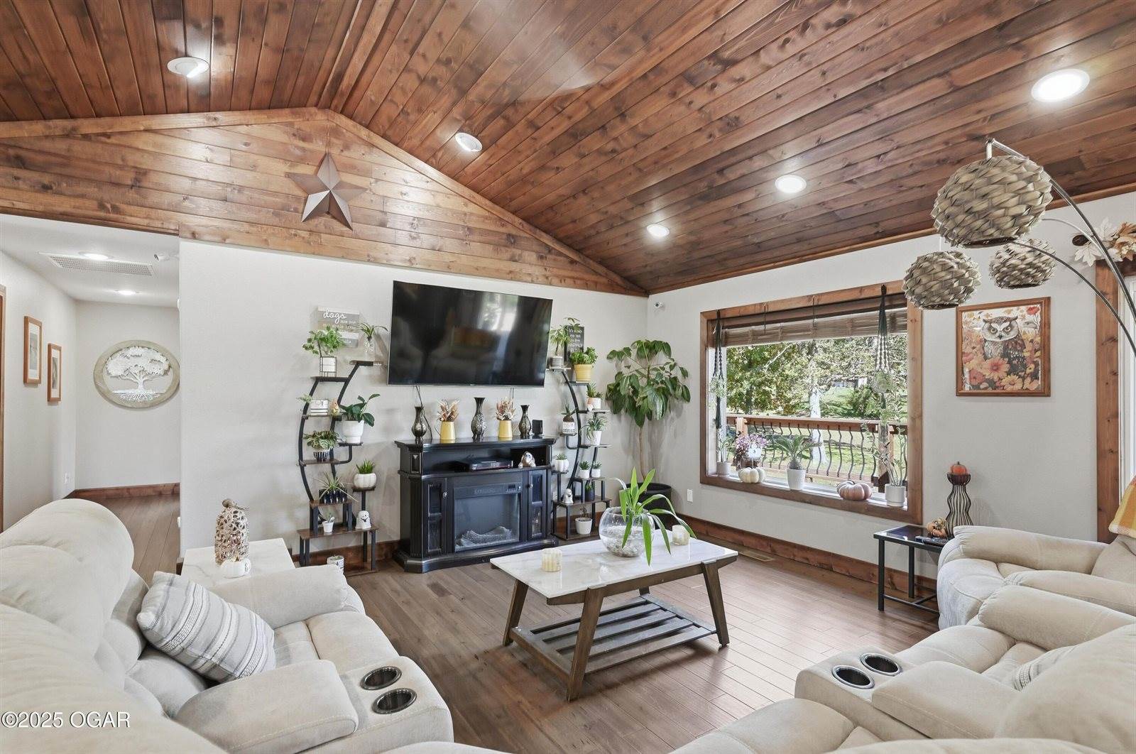 9948 Nyssa Drive, Neosho, MO 64850