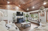 9948 Nyssa Drive, Neosho, MO 64850