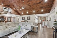 9948 Nyssa Drive, Neosho, MO 64850