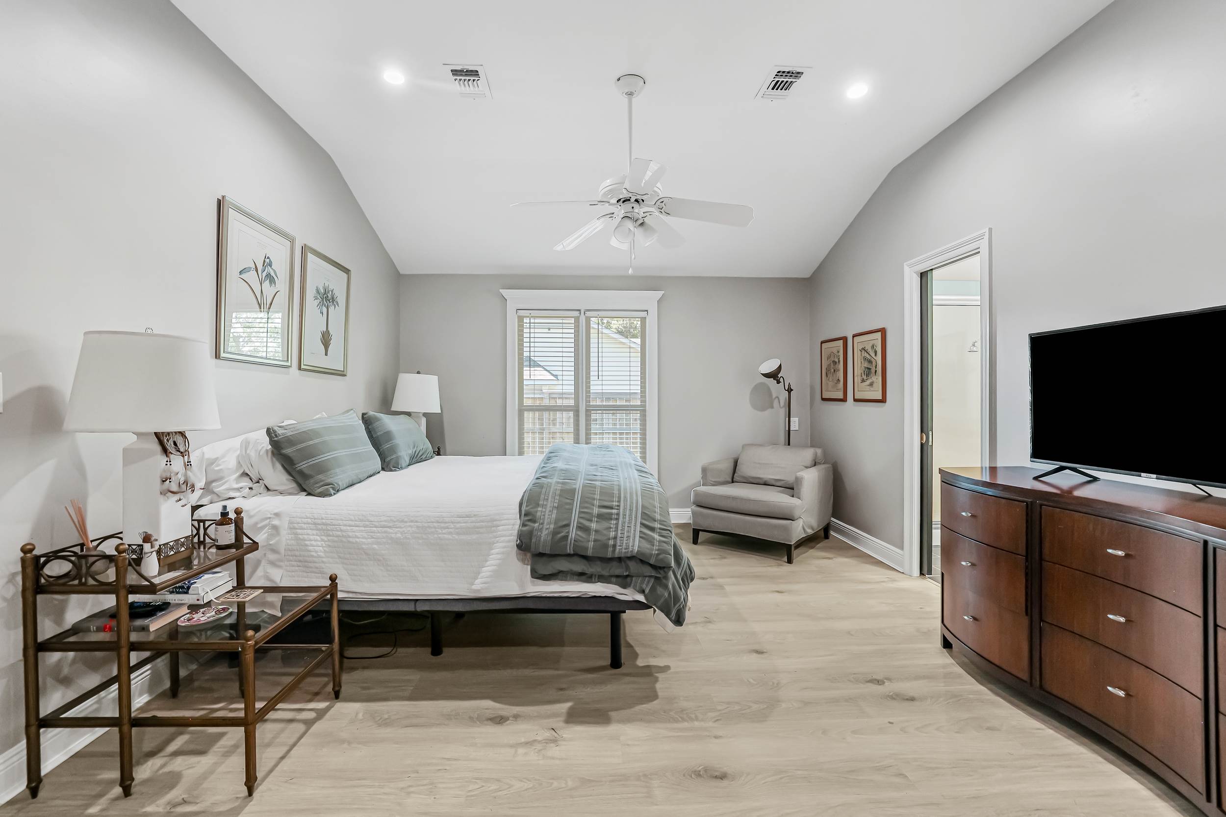 2604 Evergreen Lane, Biloxi, MS 39531