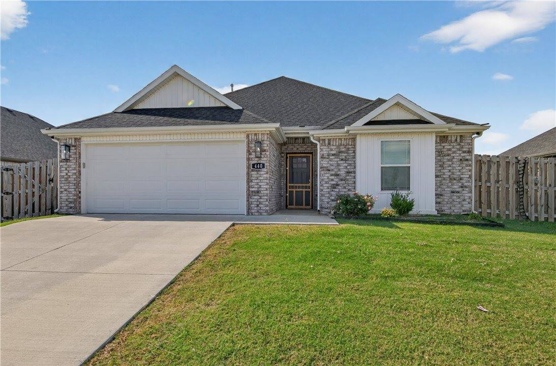 440 Willow Drive, Centerton, AR 72719
