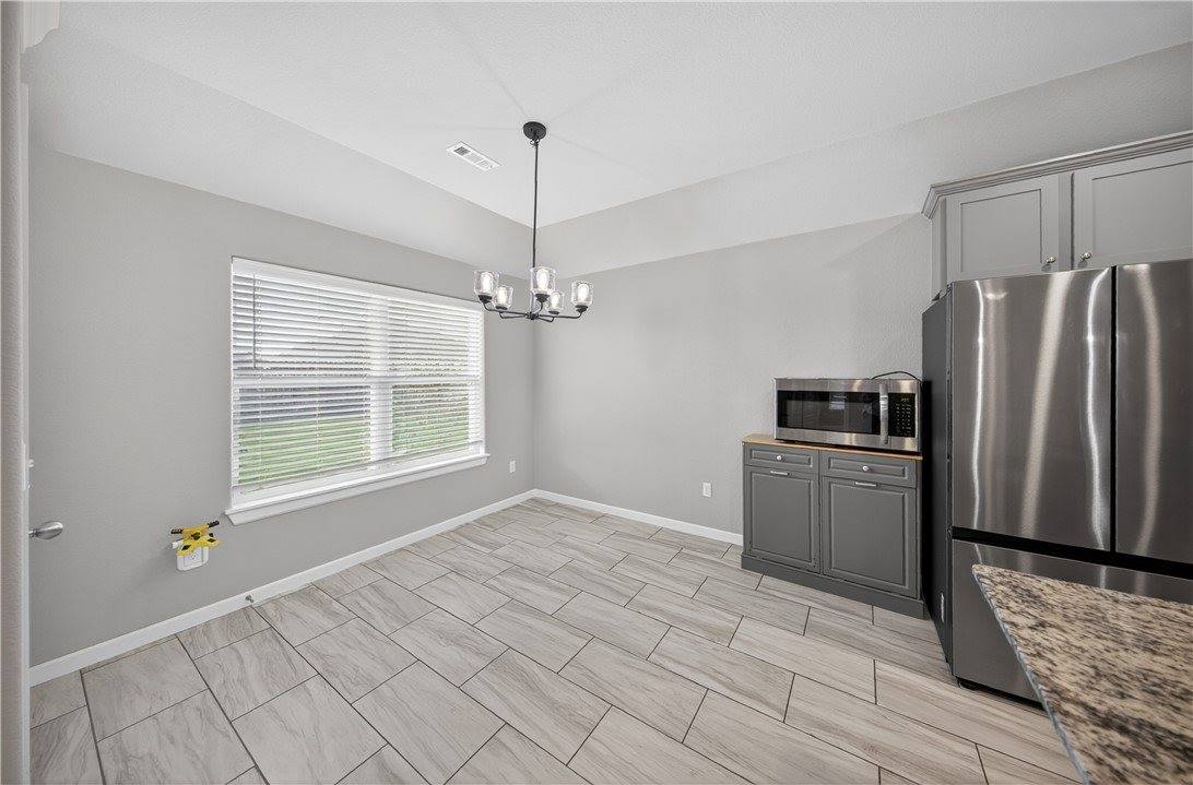 440 Willow Drive, Centerton, AR 72719