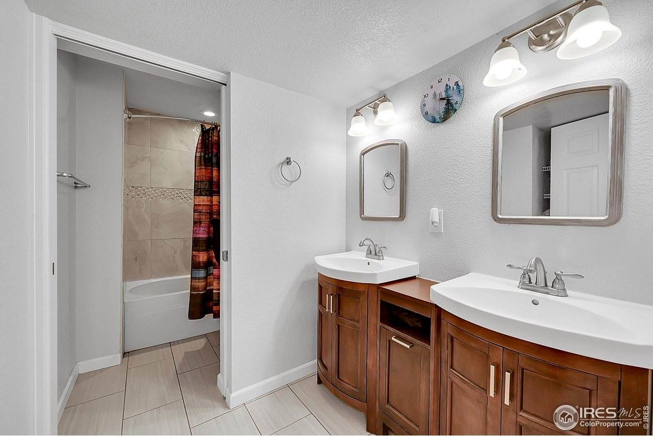 4652 West 21st Street Rd, #E, Greeley, CO 80634