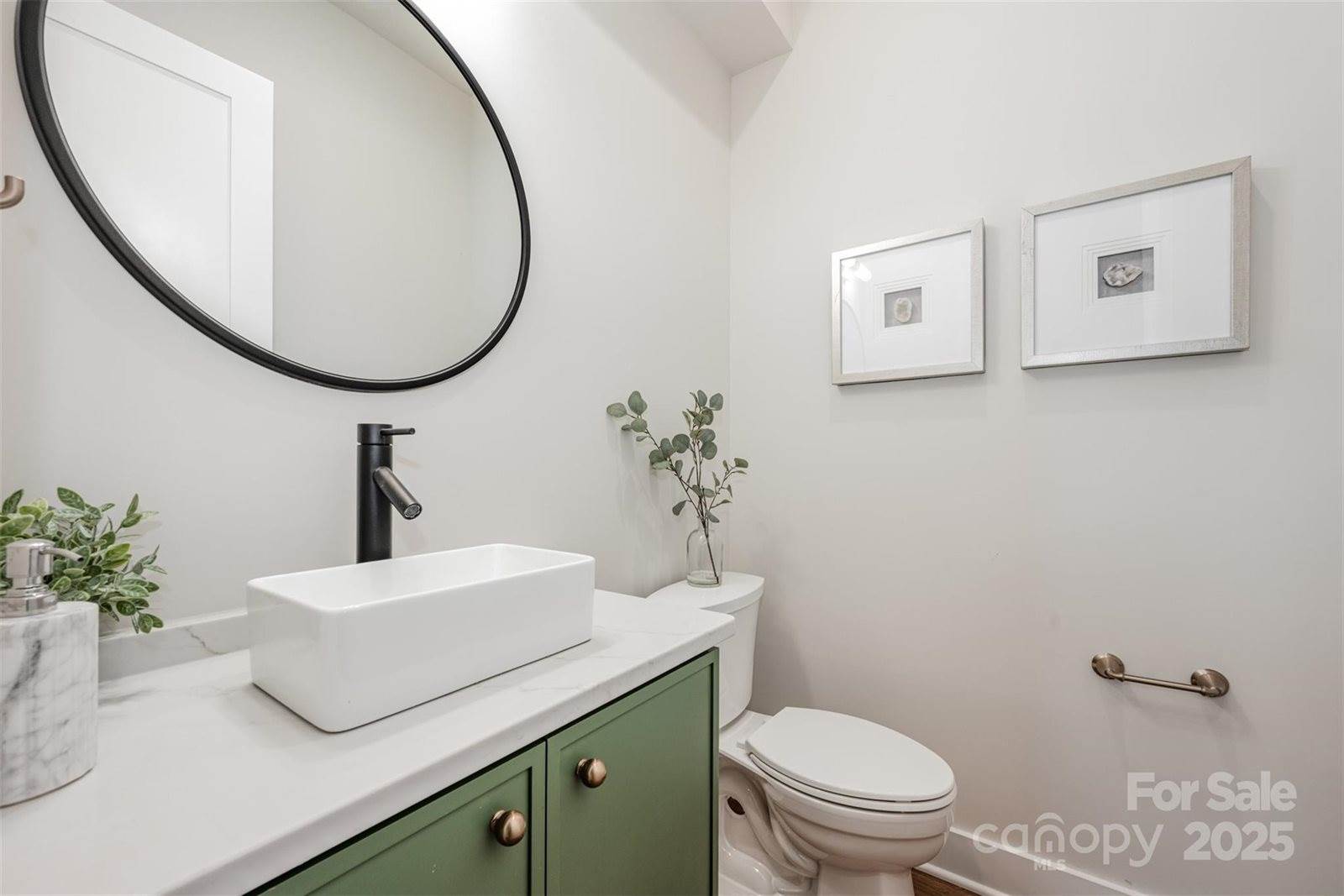 2001-1121 Renner Street, Charlotte, NC 28216