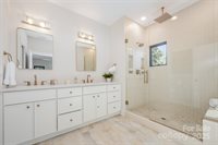 2001-1121 Renner Street, Charlotte, NC 28216