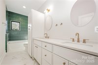 2001-1121 Renner Street, Charlotte, NC 28216