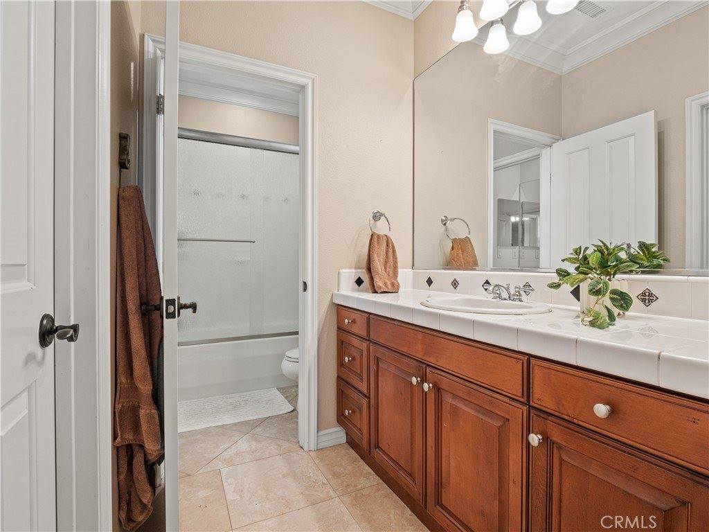 26802 Stonegate, Valencia, CA 91381