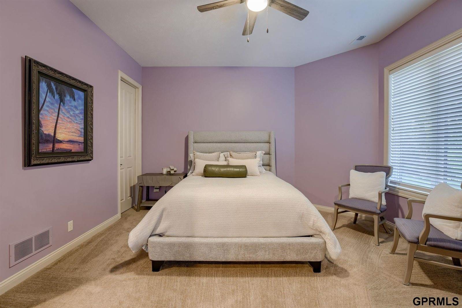 19010 Hamilton Street, Elkhorn, NE 68022