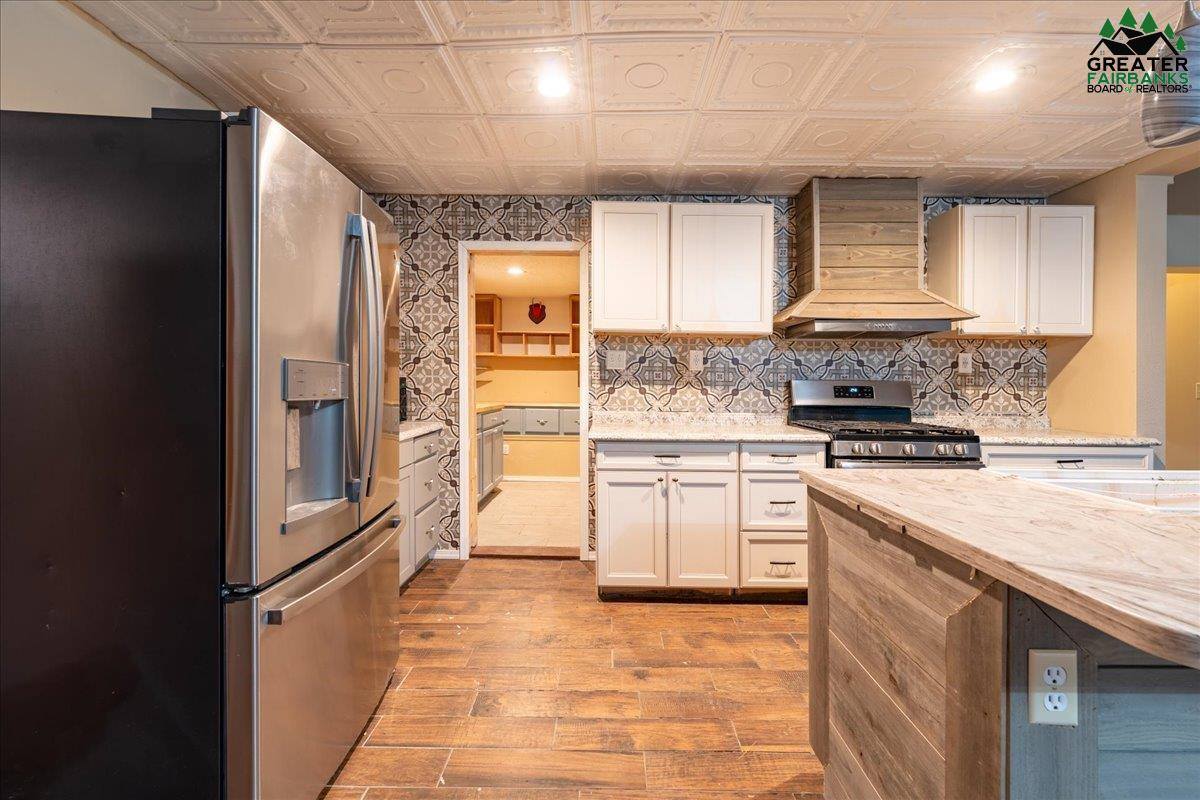 2013 Blackburn Way, North Pole, AK 99705