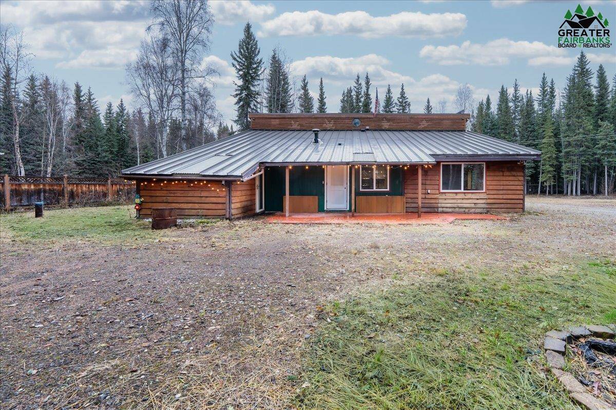 2013 Blackburn Way, North Pole, AK 99705