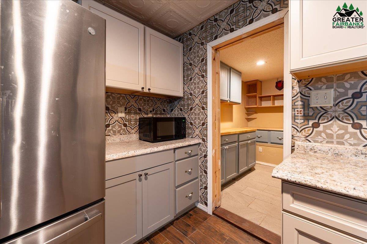 2013 Blackburn Way, North Pole, AK 99705