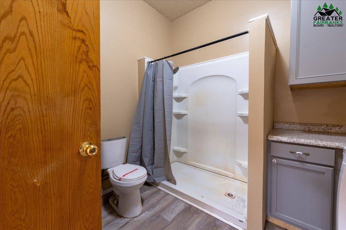 2013 Blackburn Way, North Pole, AK 99705