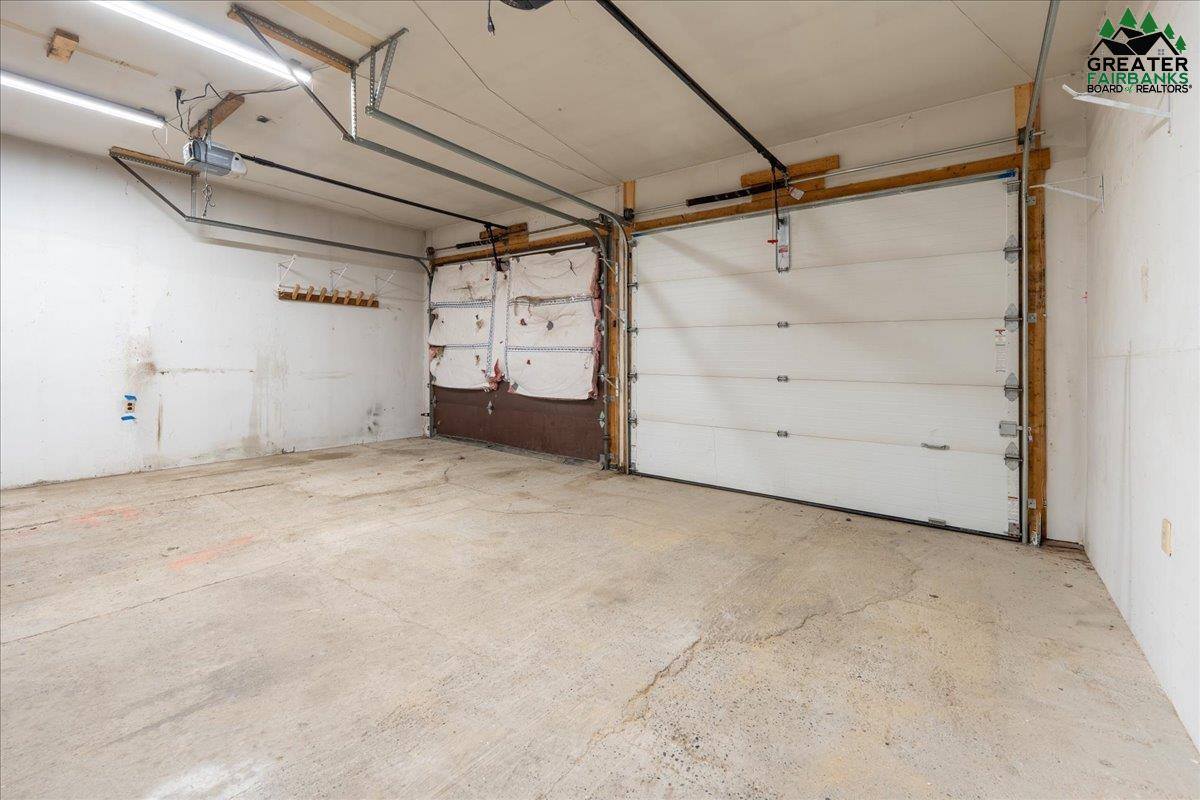 2013 Blackburn Way, North Pole, AK 99705