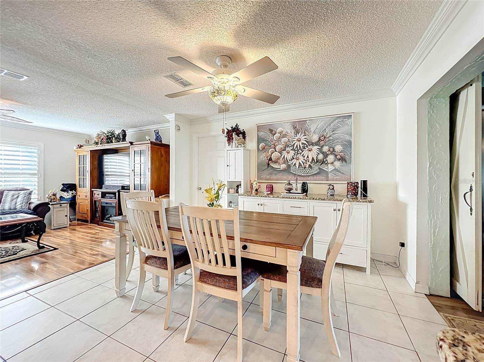 11740 SE 169th Avenue Road, Ocklawaha, FL 32179