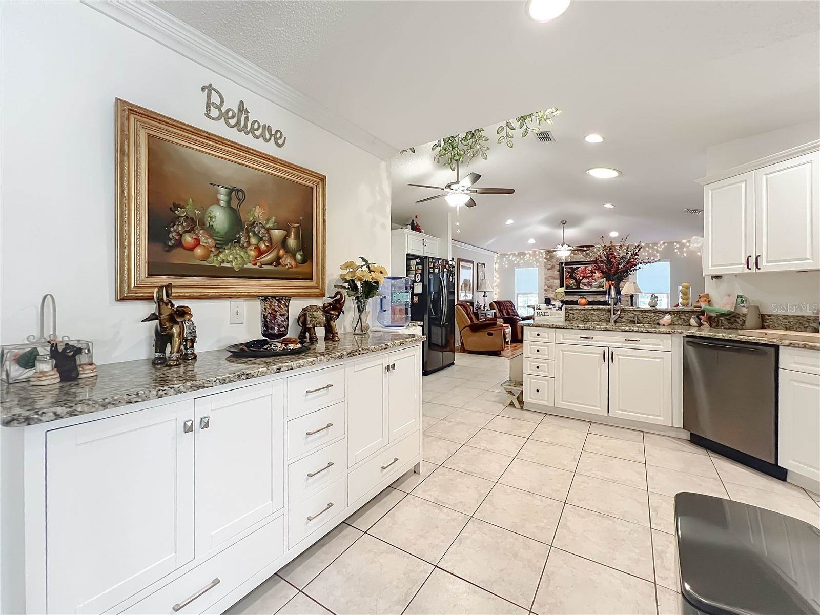 11740 SE 169th Avenue Road, Ocklawaha, FL 32179