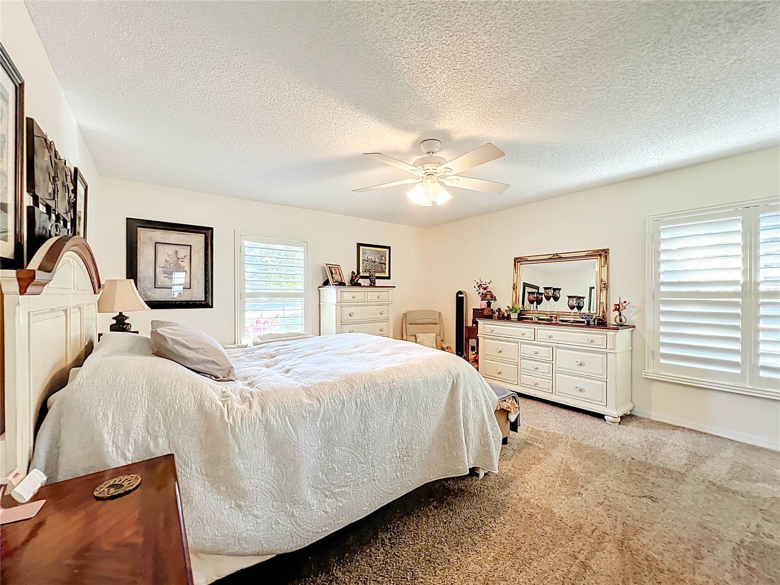 11740 SE 169th Avenue Road, Ocklawaha, FL 32179