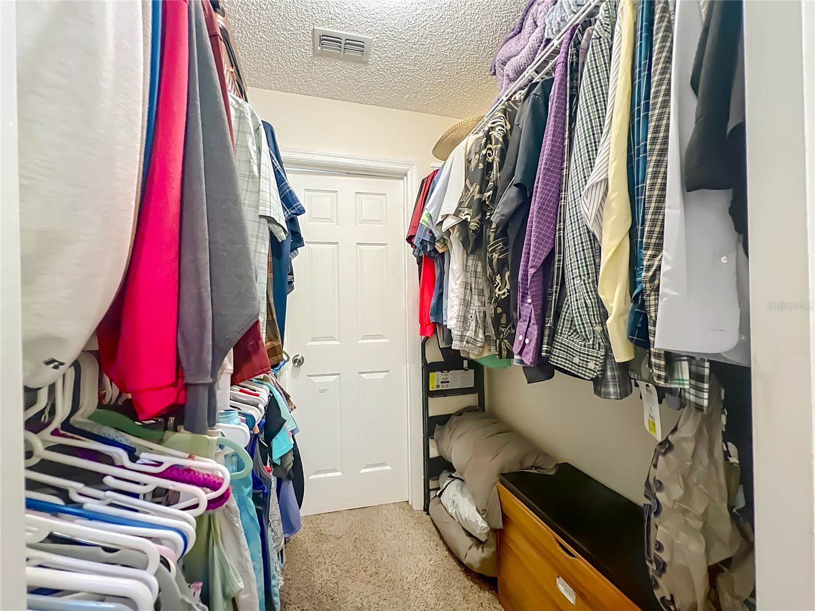 11740 SE 169th Avenue Road, Ocklawaha, FL 32179