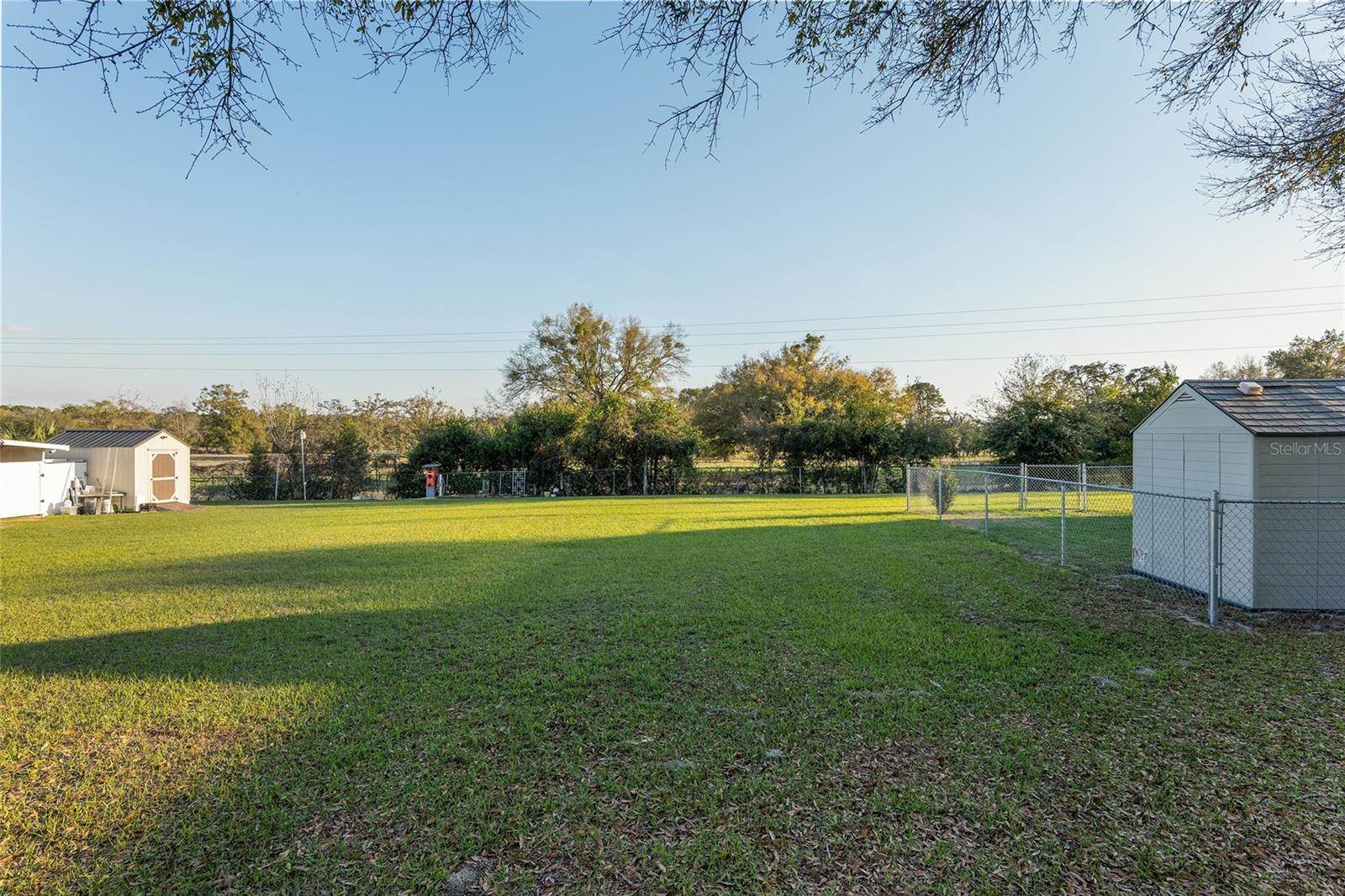 11740 SE 169th Avenue Road, Ocklawaha, FL 32179