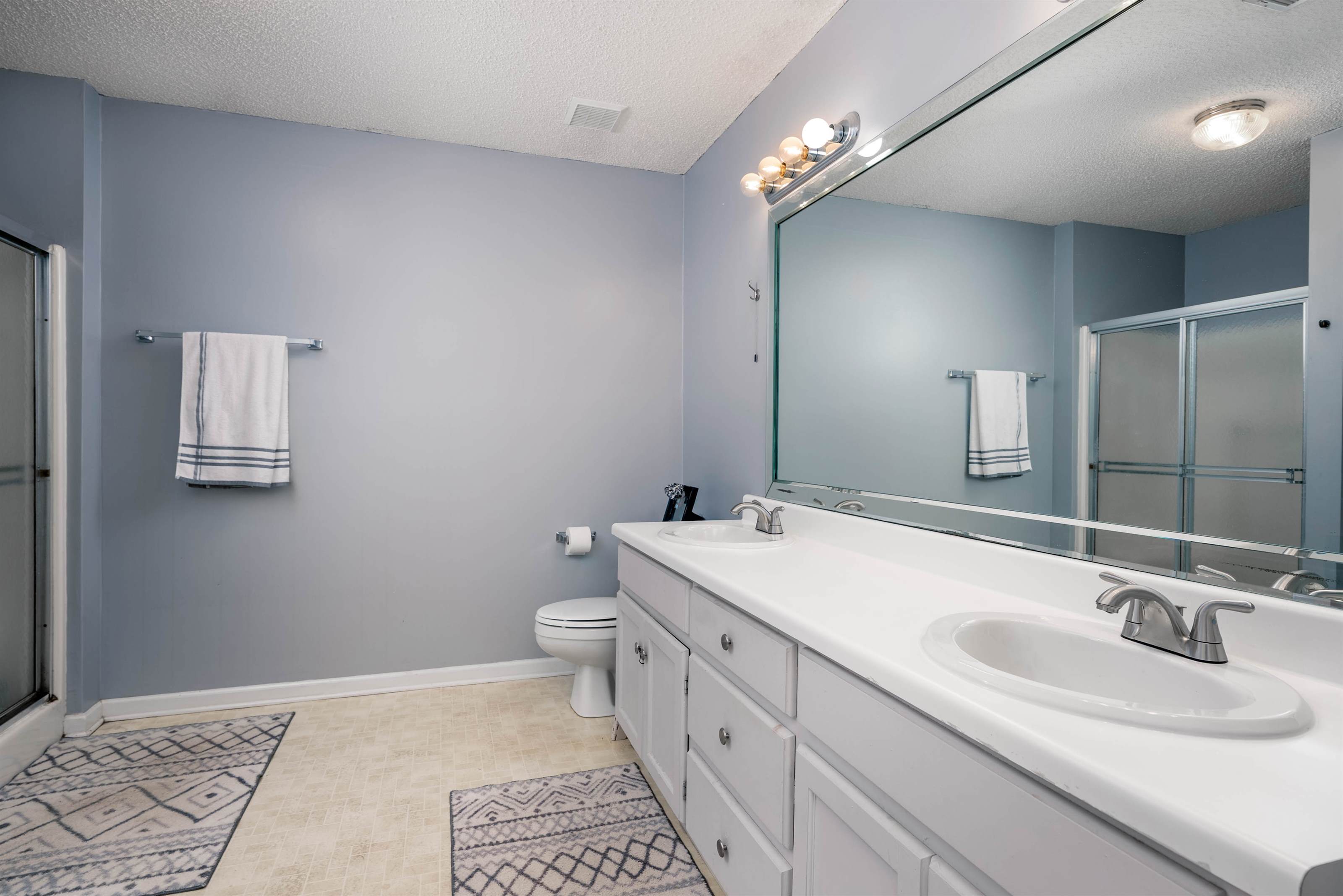 14390 Gentry Drive, Tuscaloosa, AL 35405