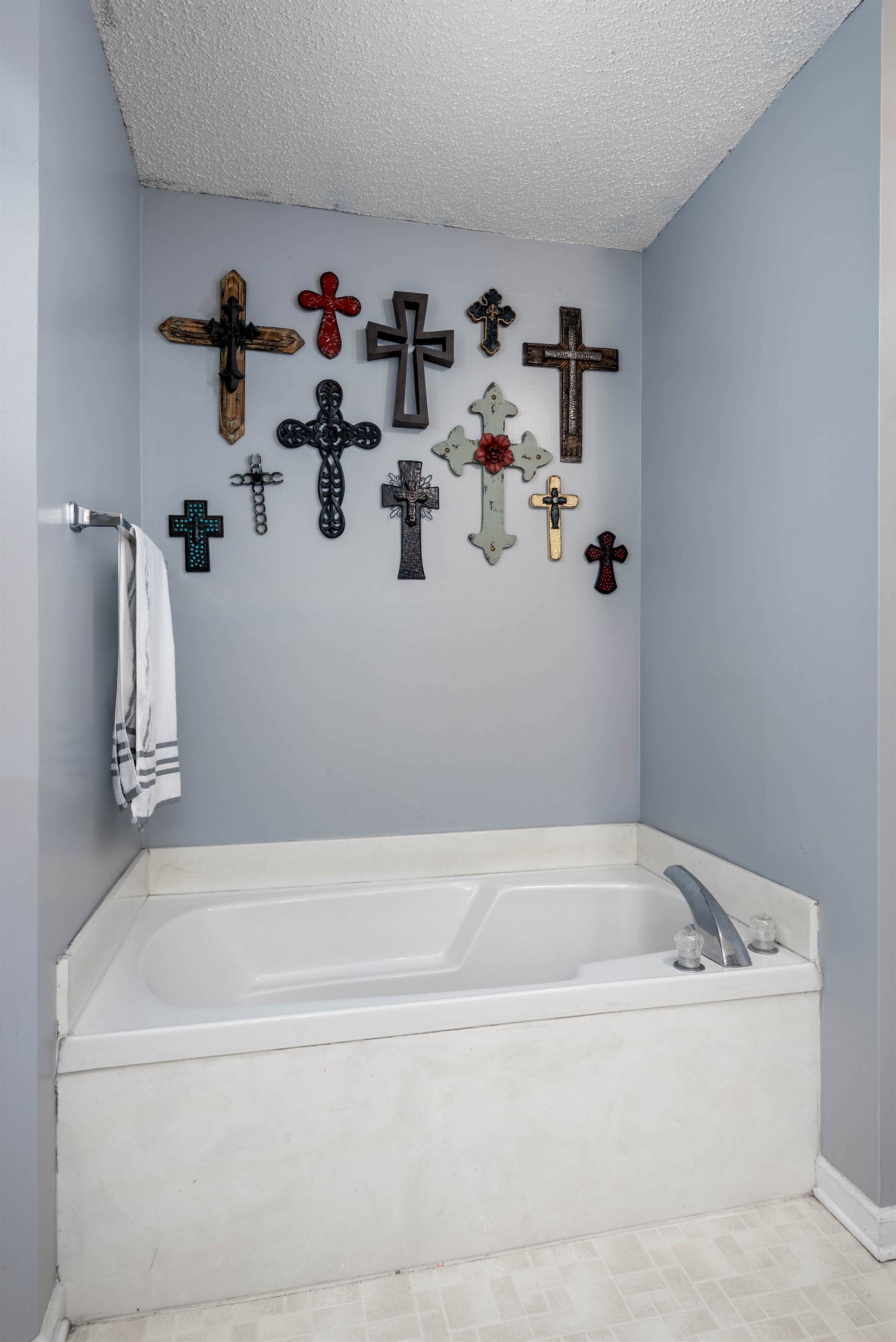 14390 Gentry Drive, Tuscaloosa, AL 35405