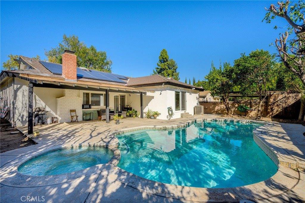 20352 Keswick Street, Winnetka, CA 91306