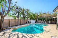 20352 Keswick Street, Winnetka, CA 91306