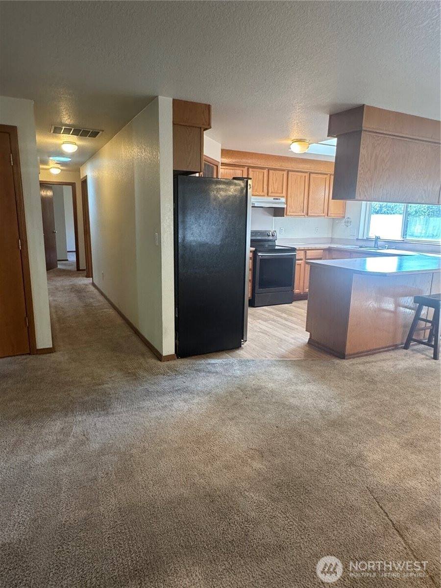 5920 Compton Loop SE, Lacey, WA 98513