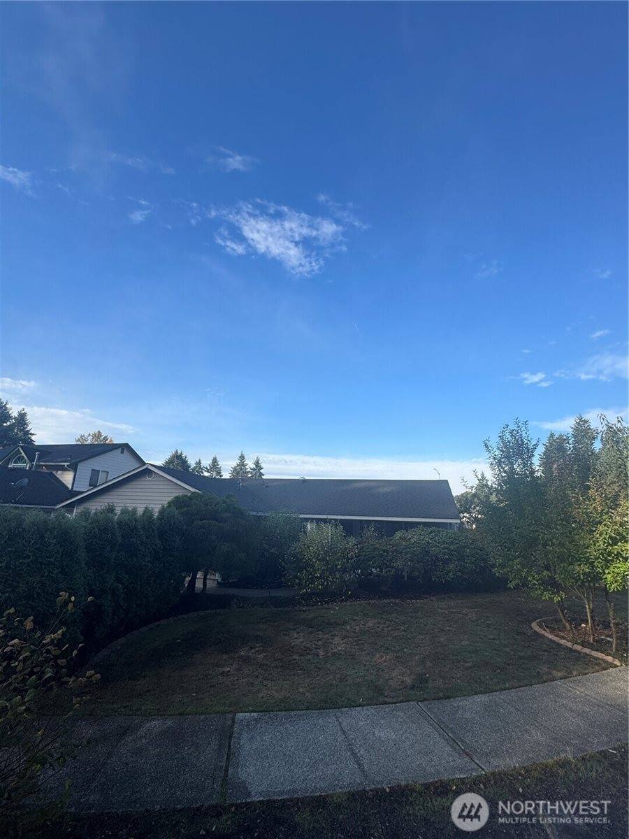 5920 Compton Loop SE, Lacey, WA 98513