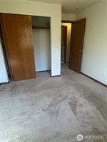 5920 Compton Loop SE, Lacey, WA 98513