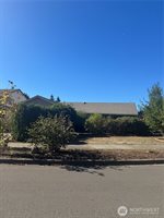 5920 Compton Loop SE, Lacey, WA 98513