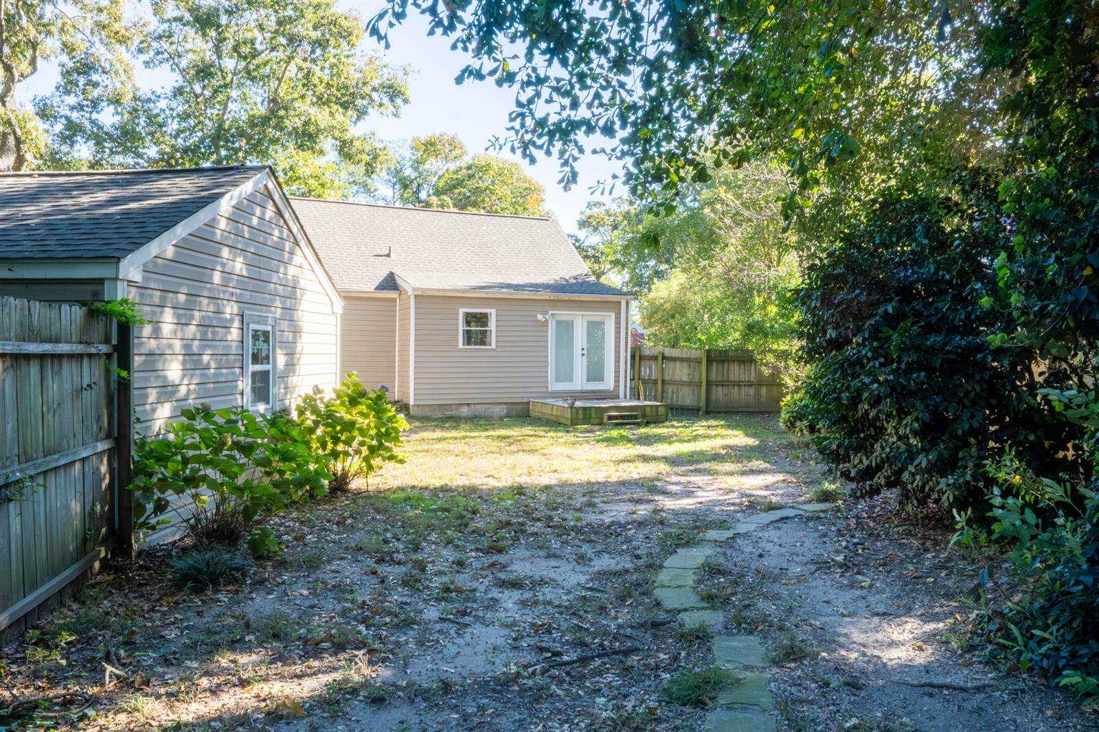 8205 Carlton, Norfolk, VA 23518