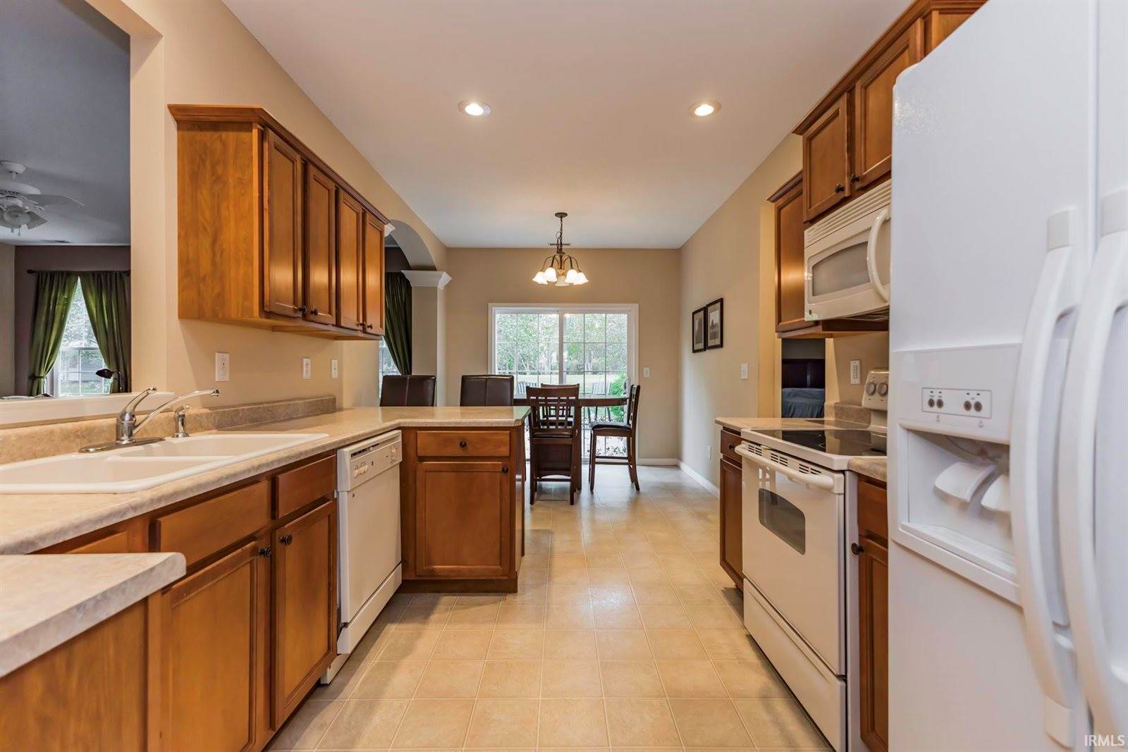 8109 W Irongate Boulevard, Muncie, IN 47304