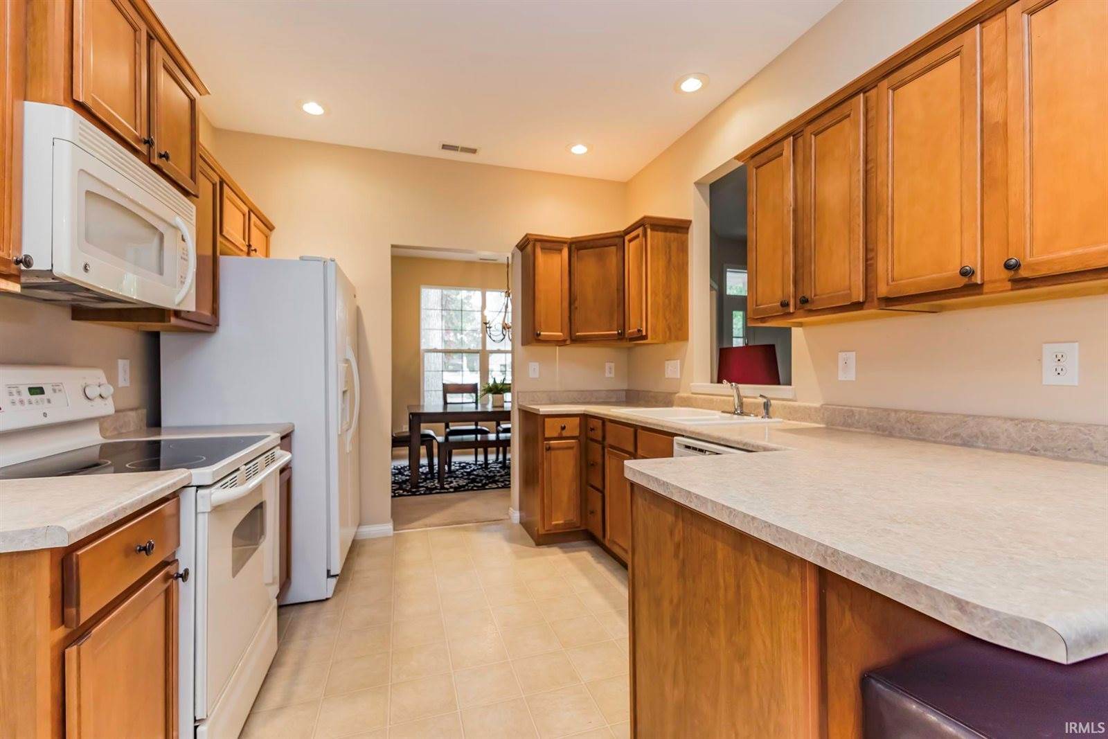 8109 W Irongate Boulevard, Muncie, IN 47304