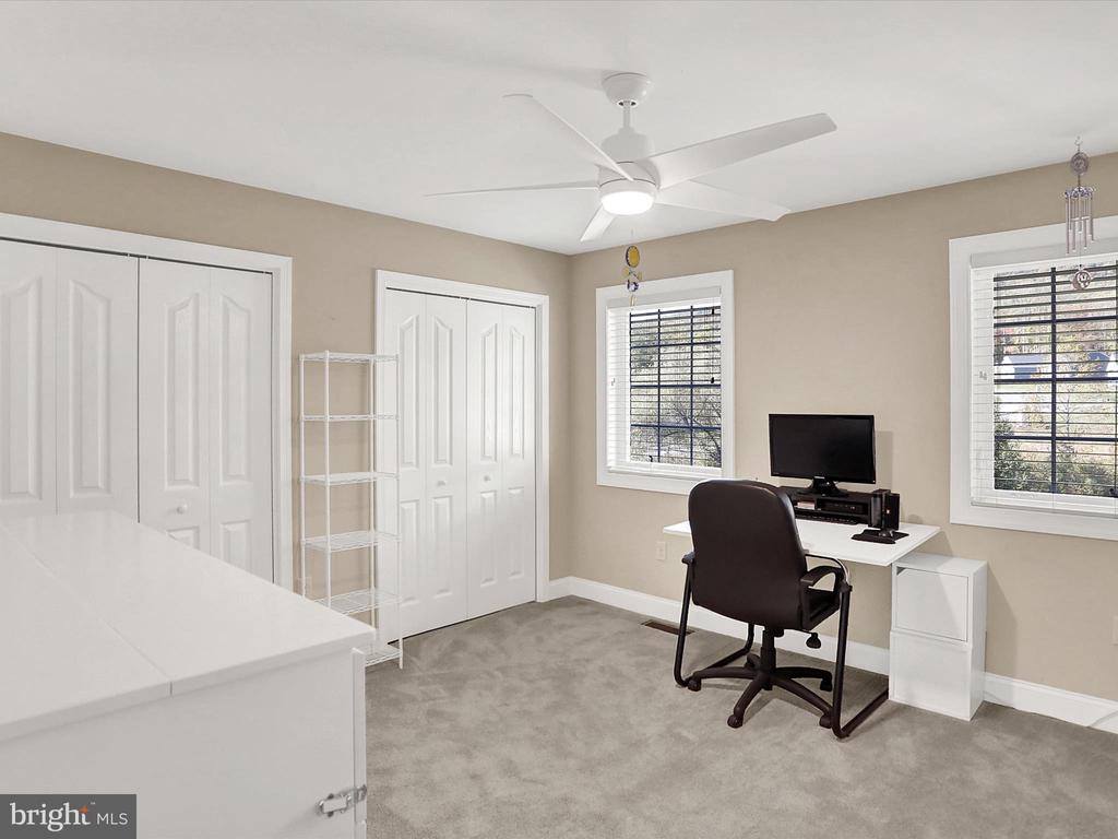 2816 Pin Oak Drive, Harrisburg, PA 17112