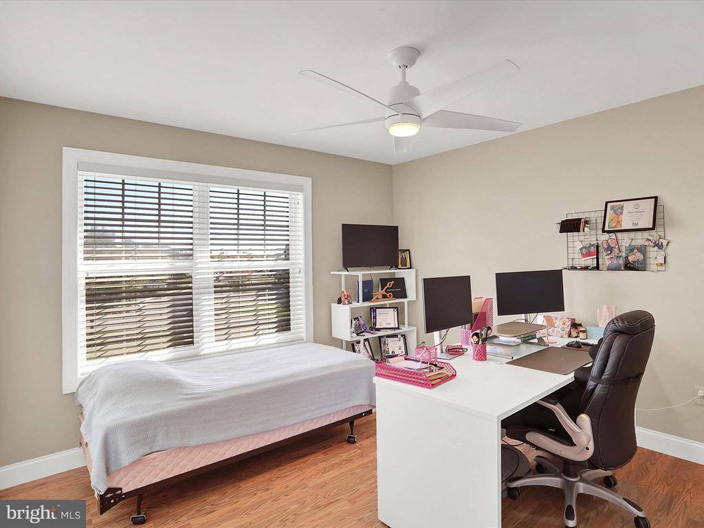 2816 Pin Oak Drive, Harrisburg, PA 17112