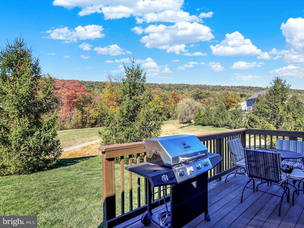 2816 Pin Oak Drive, Harrisburg, PA 17112