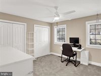 2816 Pin Oak Drive, Harrisburg, PA 17112