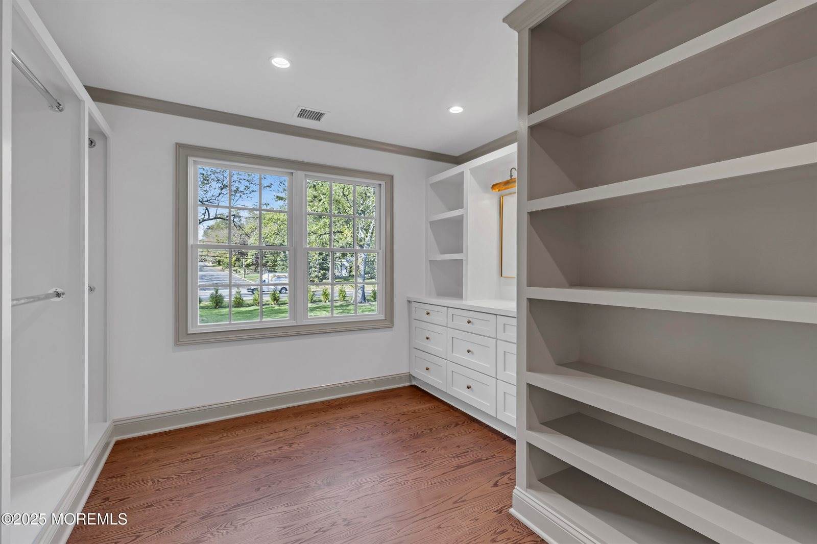 420 Rumson Road, Little Silver, NJ 07739