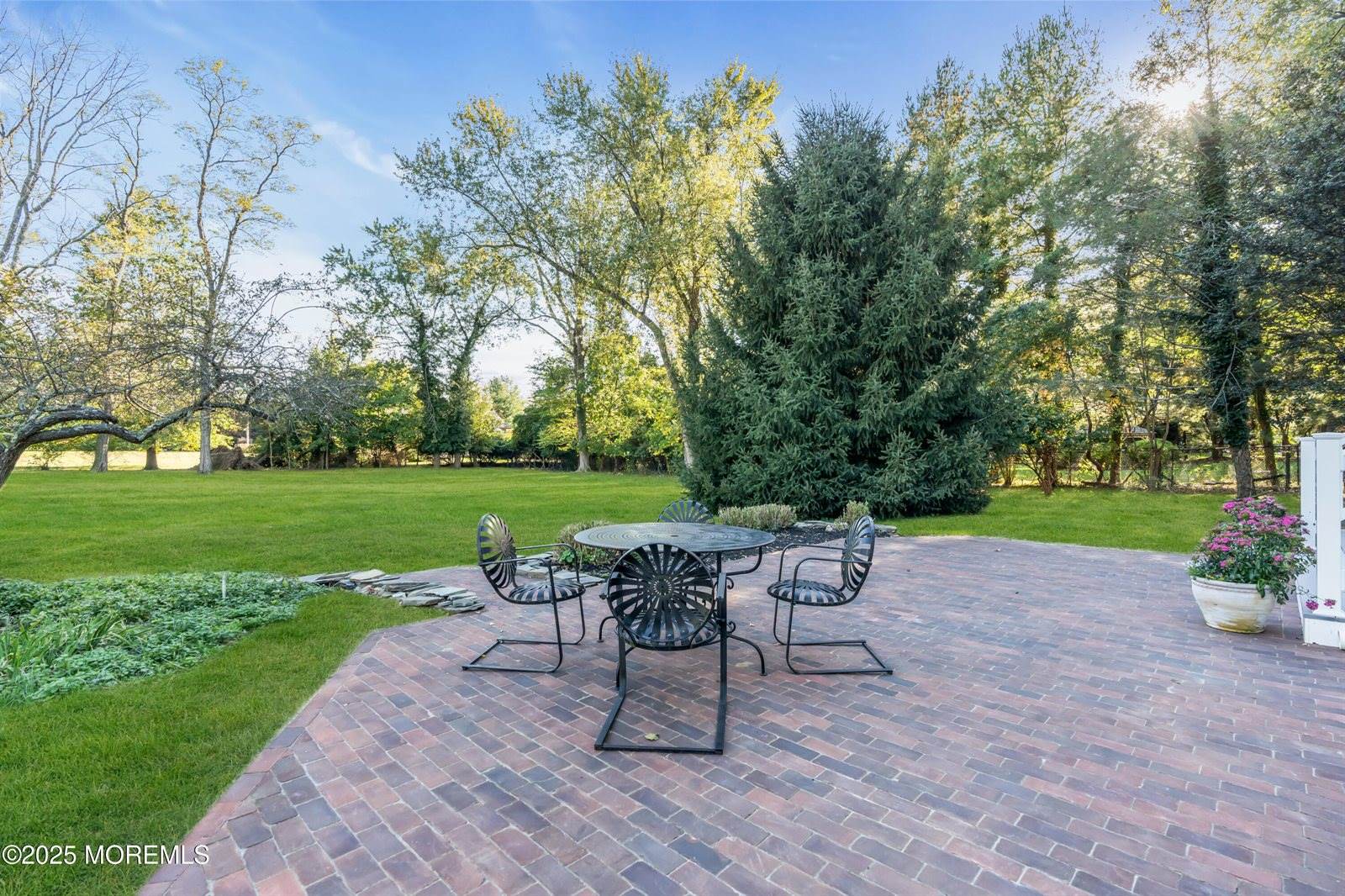 420 Rumson Road, Little Silver, NJ 07739