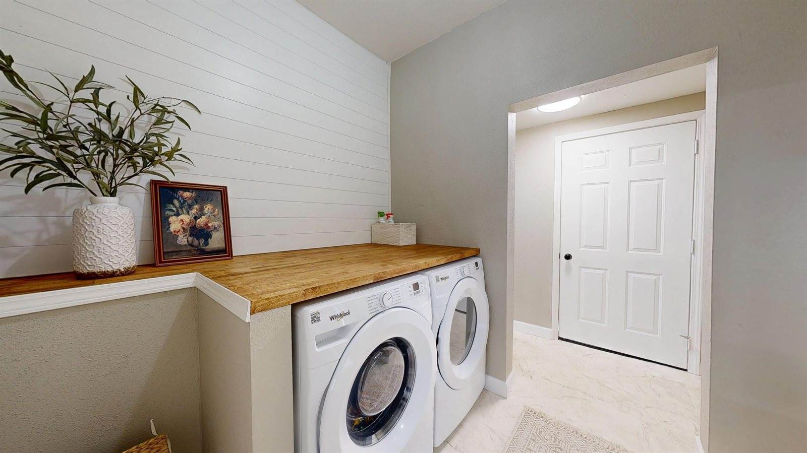 1407 McLean Ave, Tomah, WI 54660