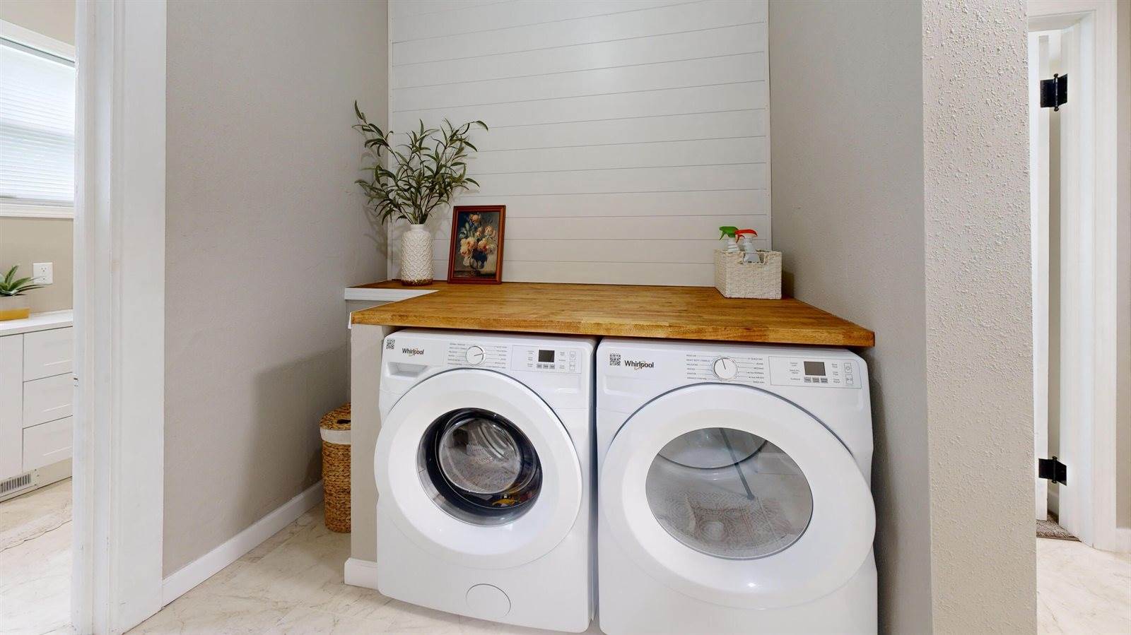 1407 McLean Ave, Tomah, WI 54660