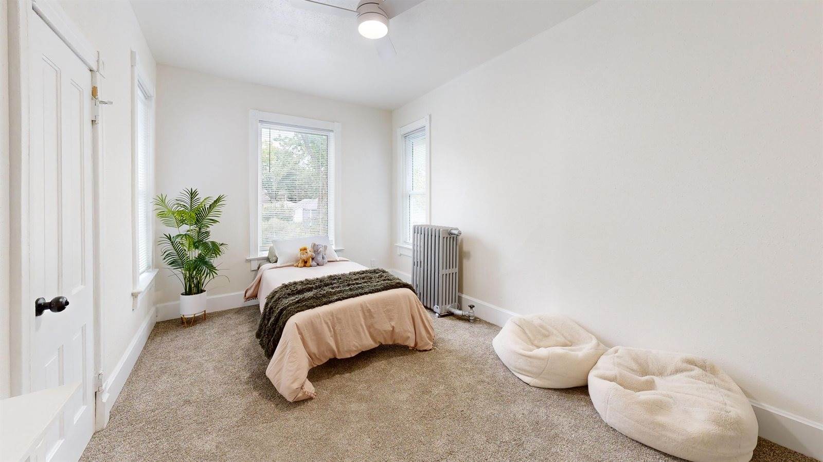 1407 McLean Ave, Tomah, WI 54660