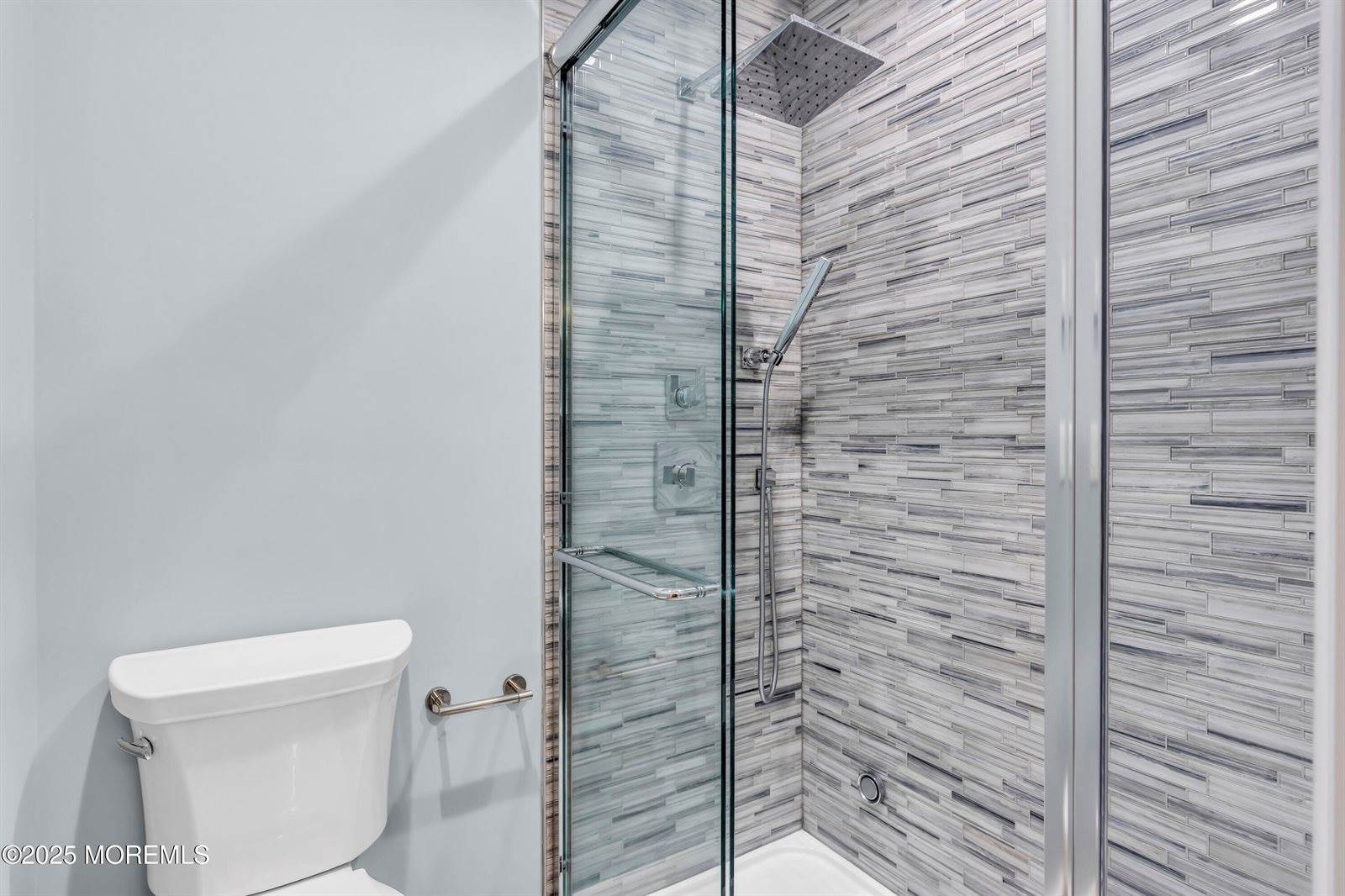 22 Claremont Court, Red Bank, NJ 07701