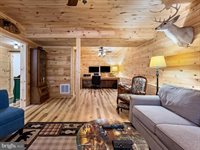 300 Lilys Way, Winchester, VA 22602