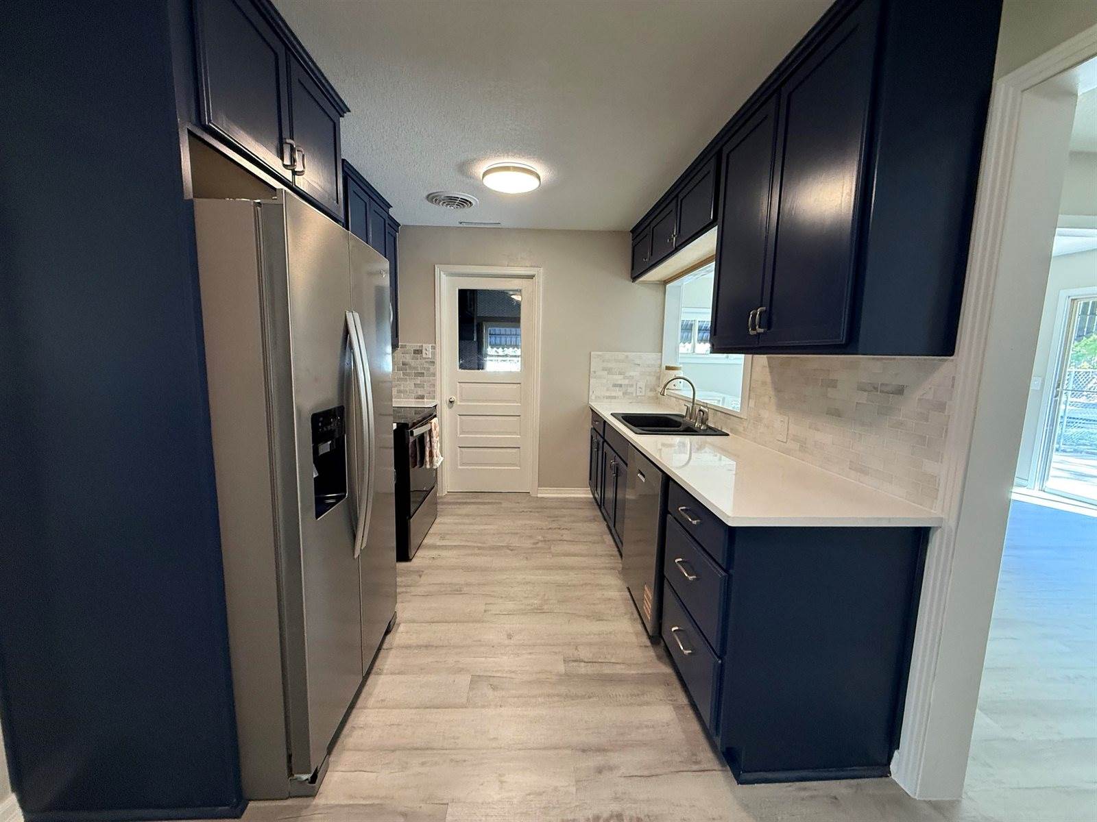 2202 South Grove St, Wichita, KS 67211