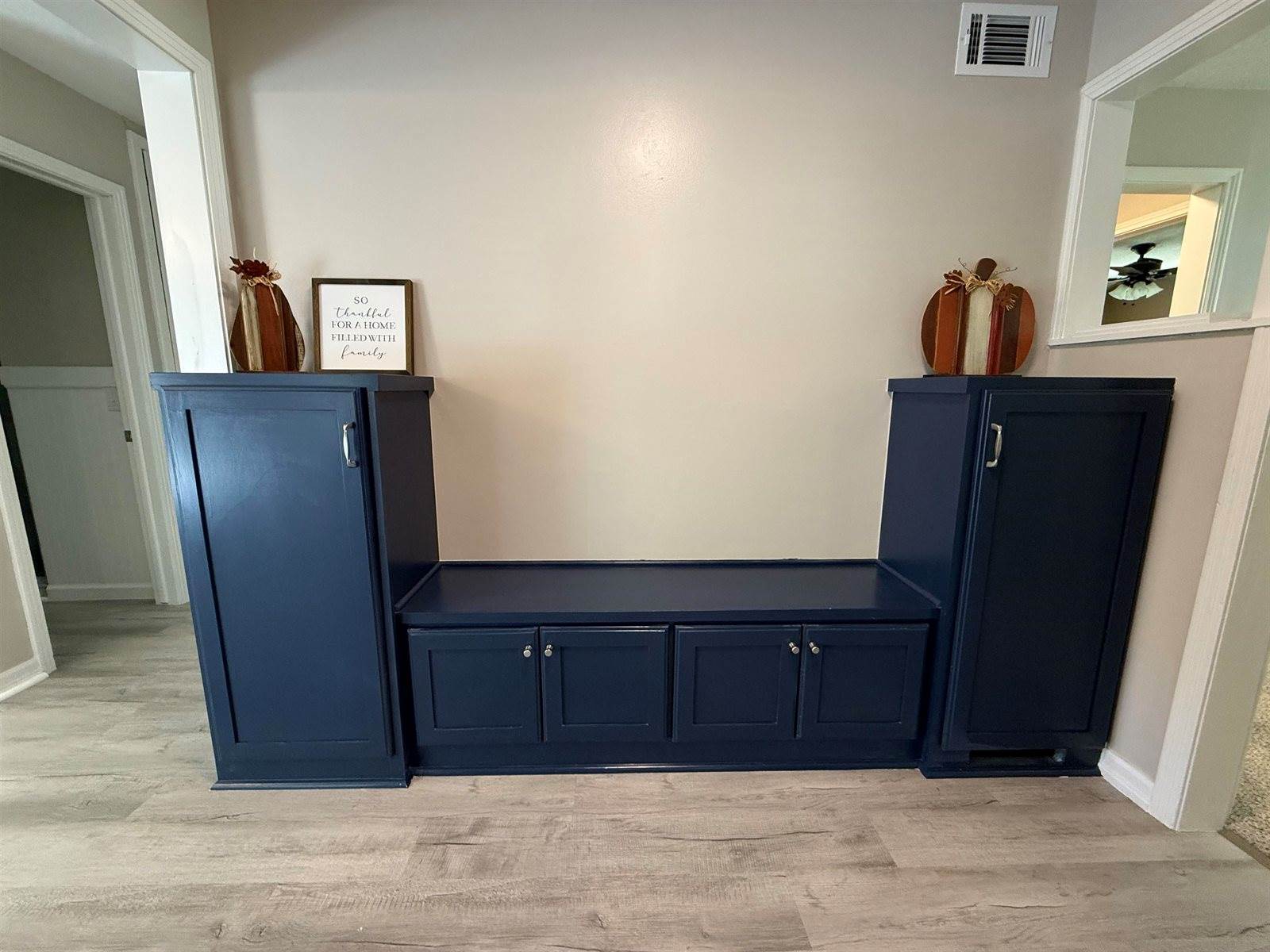 2202 South Grove St, Wichita, KS 67211