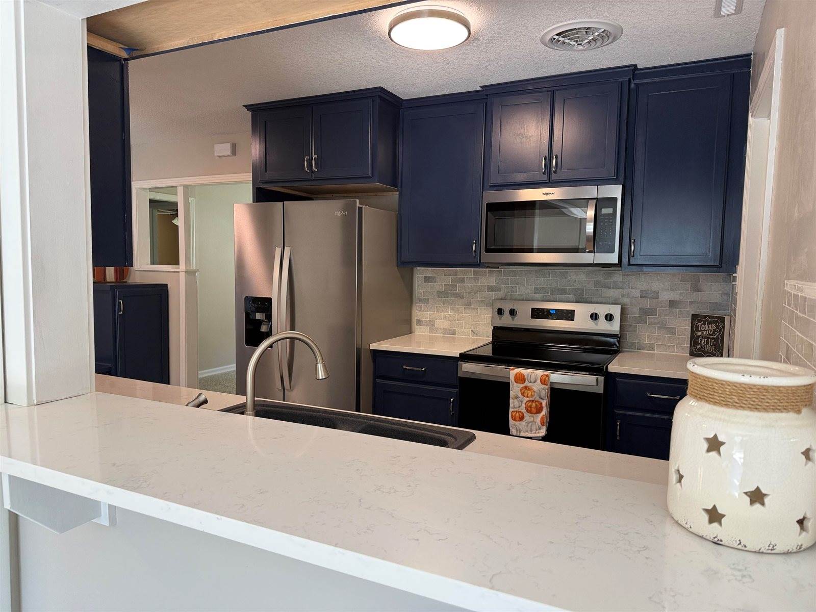 2202 South Grove St, Wichita, KS 67211