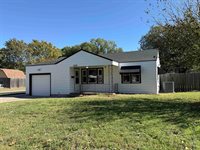 2202 South Grove St, Wichita, KS 67211