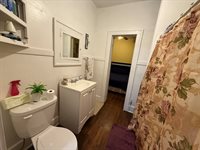 1325 North Market St, Wichita, KS 67214